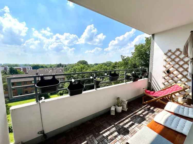 3 Zimmer Wohnung Dusseldorf Urdenbach mit Loggia Garten 80m²