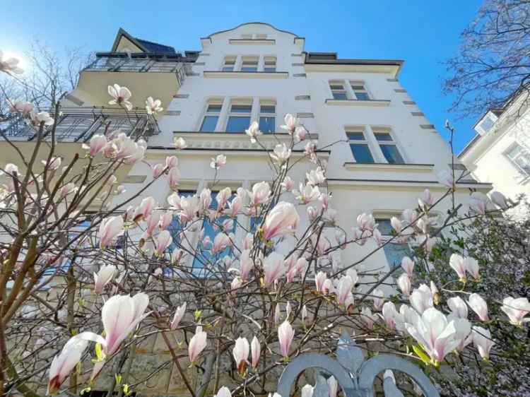 Altbauwohnung Gohlis Süd 240m² Stuck Parkett 2 Balkone Stellplatz