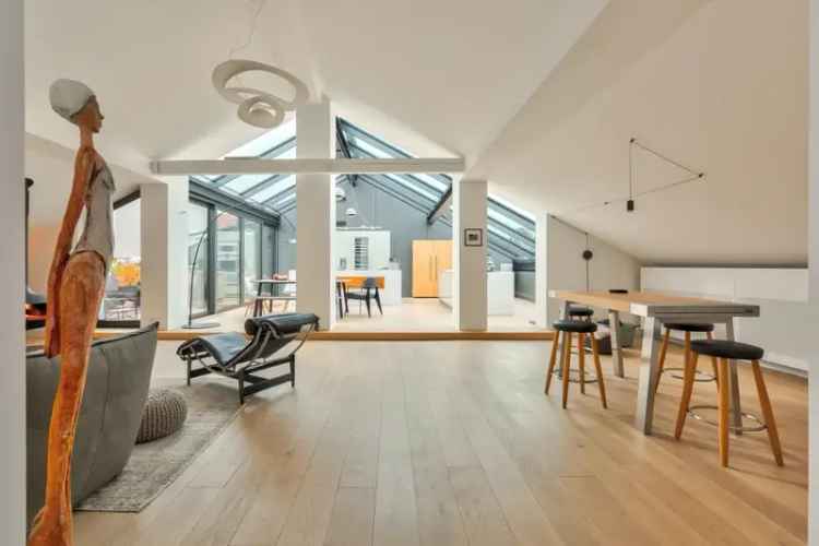 Architekten-Penthouse mit exquisitem Designkonzept