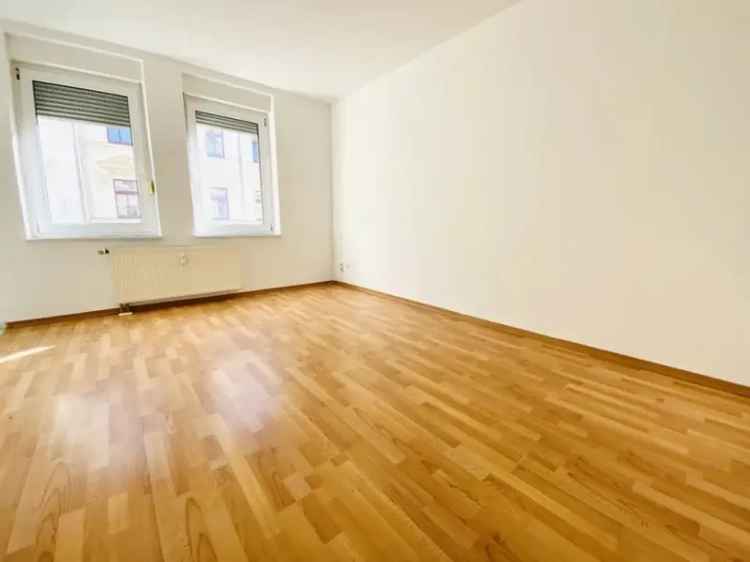 2 Raum Wohnung Leipzig Lindenau Balkon EBK