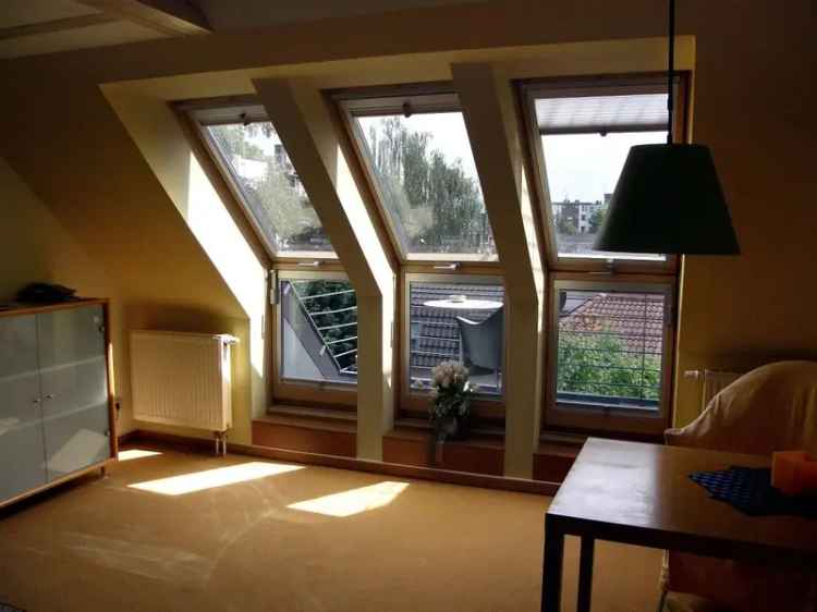 Luxus-Appartement mit Rheinblick in Köln