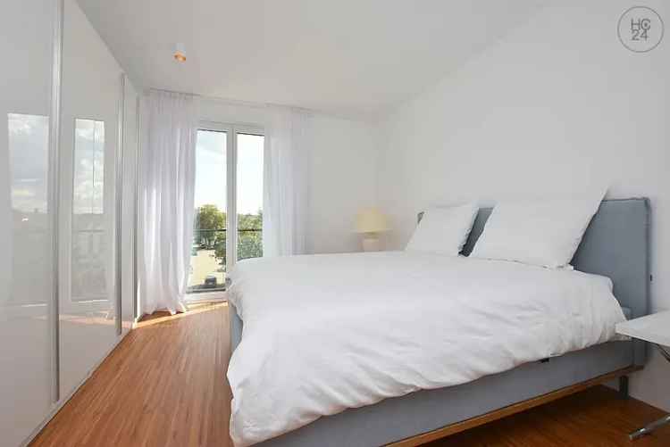 Toll möblierte 3-Zimmer Wohnung mit Balkon und Internet in Stuttgart Feuerbach