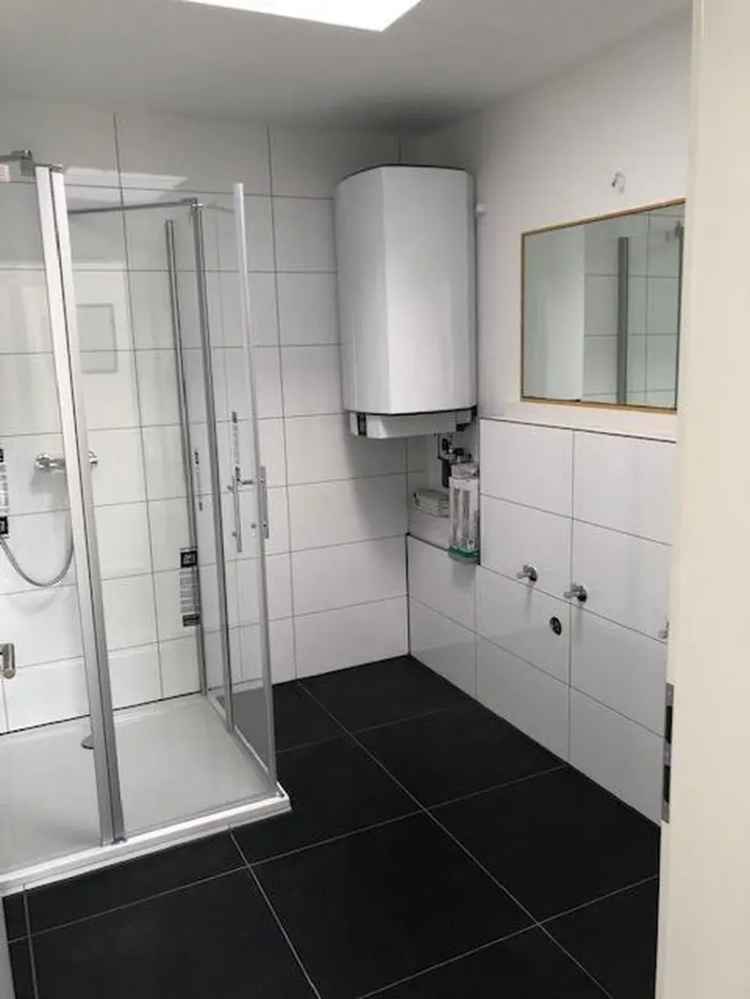 8 Zimmer Wohnung 2 Terrassen 212m² Top Lage