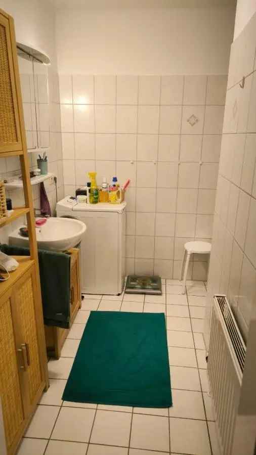 Zwei-Zimmer-Wohnung Bremen Findorff, bezugsfrei, 2 Balkone.