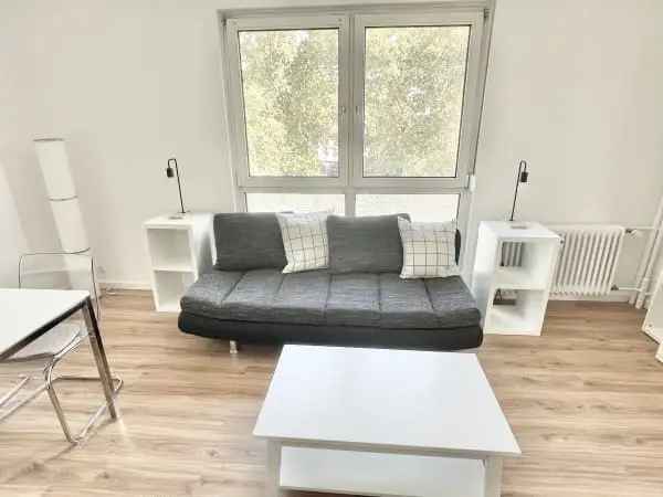 Apartment in Frankfurt am Main, Ostend