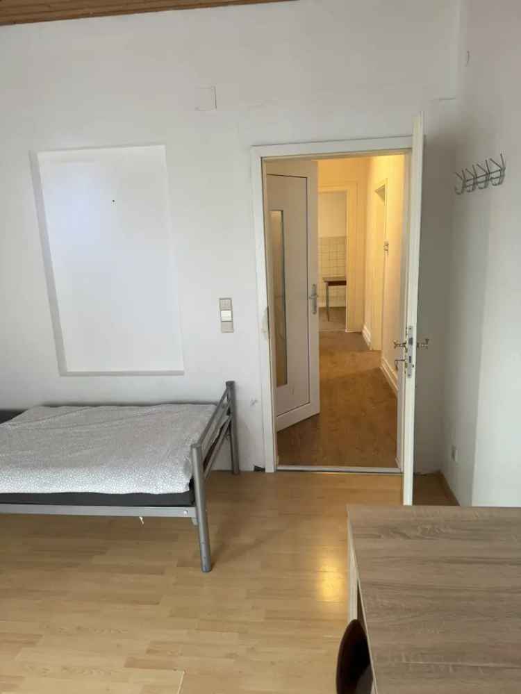 MÖBLIERTE 3-ZIMMER-WOHNUNG -auch einzeln anmietbar in 3-Zi.Whg. in S-Bad Cannstatt – 3428