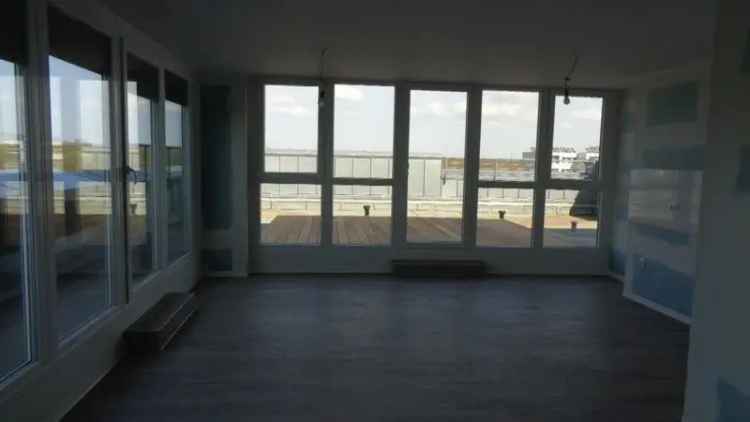 Einzigartige und frisch sanierte 5,5-Zi.-Wohnung -Terrasse und Weitblick!