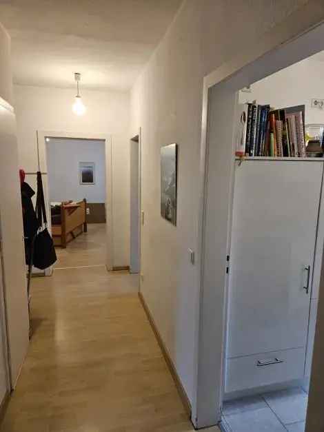 Schöne gr. Wohnung Nähe Kortum-Park mit Balkon !