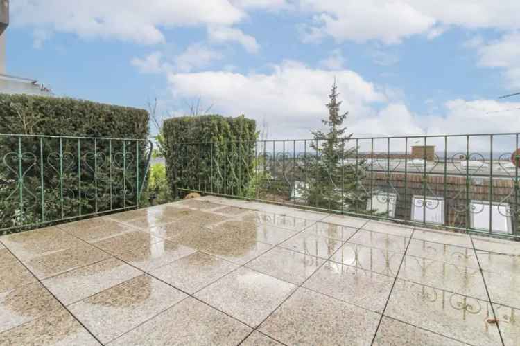 Ihr neues Wohlfühlzuhause: Gemütliches Reihenmittelhaus mit Terrasse und Kamin in begehrter Lage