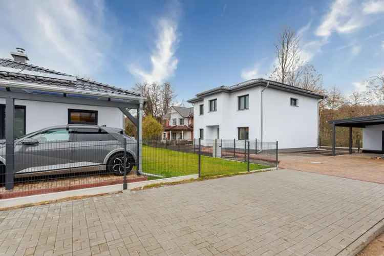 Mieten stilvolle 3 Zimmer Wohnung Erstbezug mit Stellplatz