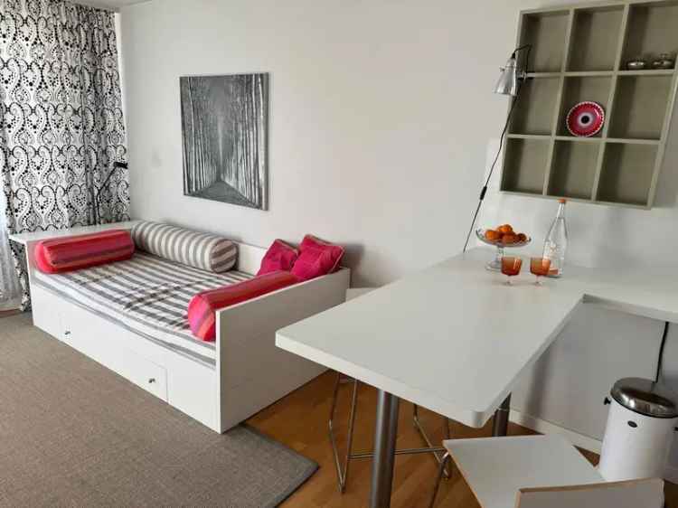 Wunderschönes helles 1-Zimmer-Apartment in Isarnähe