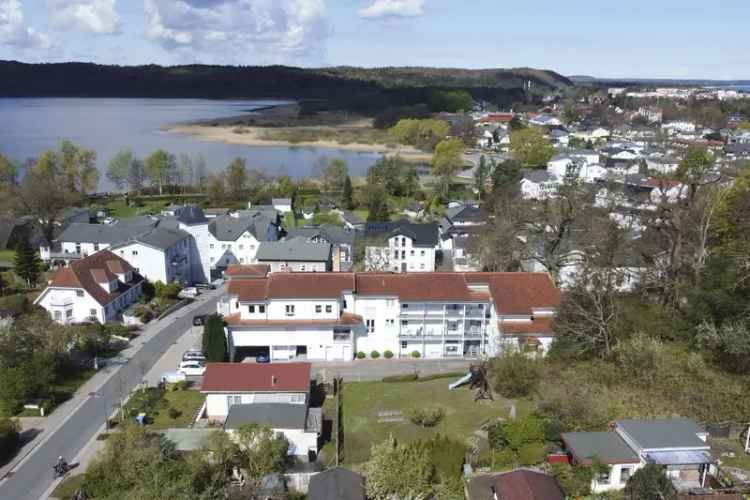 Charmante Maisonette mit Balkon, Garten und Freistellplatz – Ihr idyllisches Zuhause nahe der Ostsee