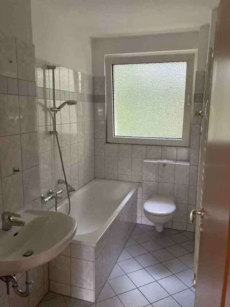 Etagenwohnung: 3 Zimmer Plaggenweg9 in Gelsenkirchen