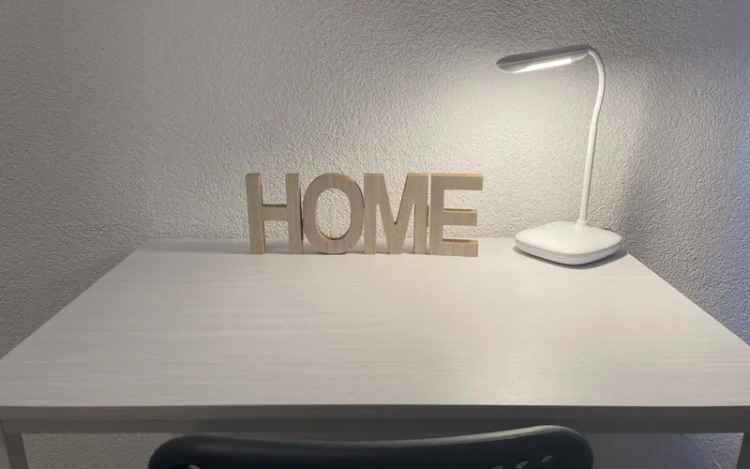 möbliertes WG-Zimmer mit Wlan, TV, Gästeküche, Bad/WC Teilung, Waschmaschine