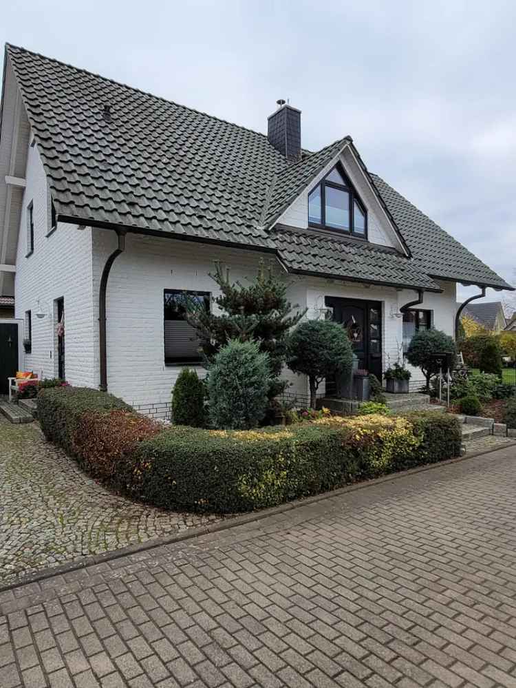 Einfamilienhaus kaufen in Röbel mit Garten und Terrasse