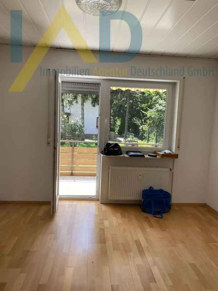 3-Zimmer Wohnung mit Balkon und Garten 209qm