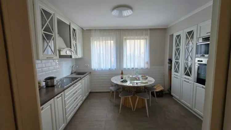 Helle Wohnung in Grunewald mit Garten, Terrassen, Sauna, EBK, Kamin, Tiefgarage, Seezugang
