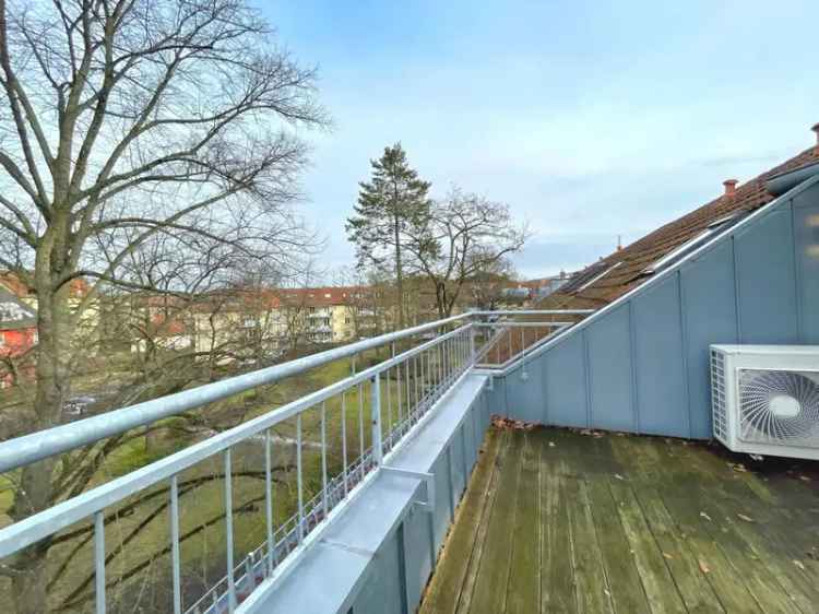 klimatisierte Maisonette-Wohnung mit herrlicher Dachterrasse