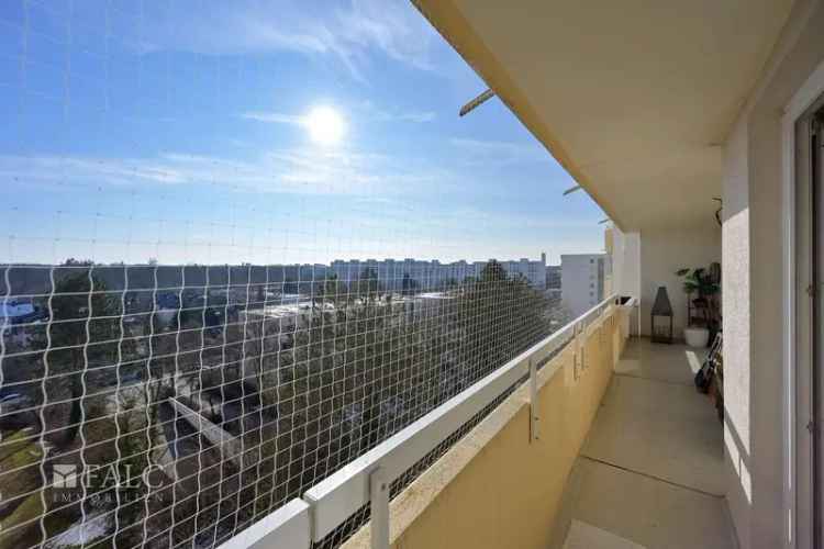 Sonnige Wohnung mit Alpenblick und großem Balkon