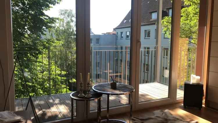 Miete Wohnung Eppendorf Hamburg mit Balkon und moderner Einbauküche