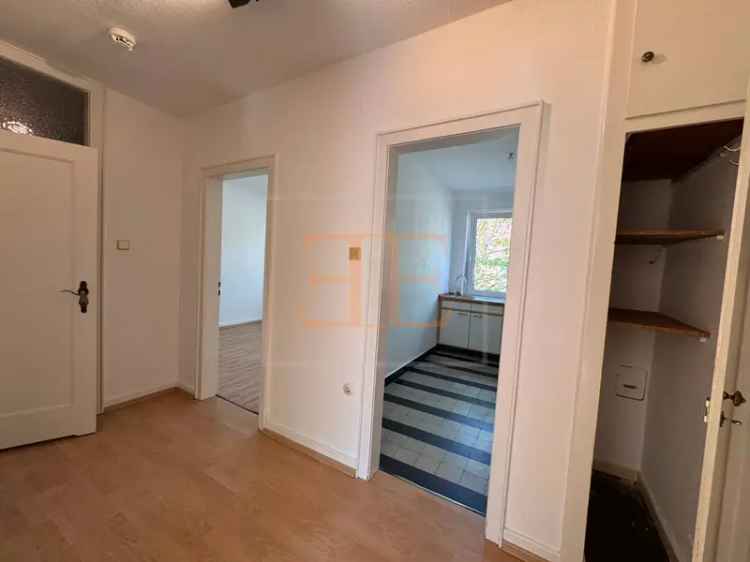 Attraktive, gut geschnittene 3-Zimmer-Wohnung mit Balkon im beliebten Barmbek-Süd zur Selbstnutzung