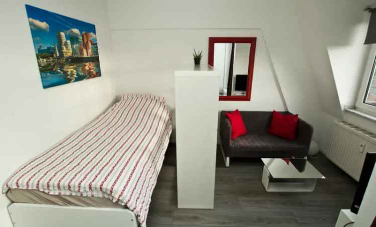 Komplett Möbliert/Furnished Accommodation in: Oberbilk/ Nähe Mitsubishi Electric Halle.