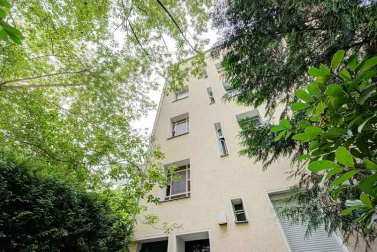 Sonnige Dachgeschoss-Gründerzeit-Wohnung: 1 Zimmer in Charlottenburg *City West*  PROVISIONSFREI