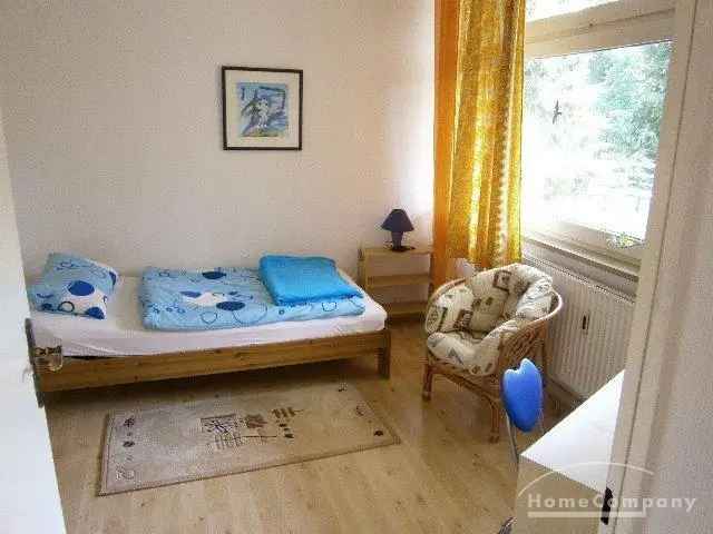 Helle 3-Zimmer-Wohnung mit Balkon, Berlin-Gatow, möbliert