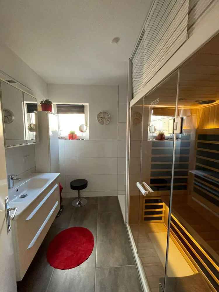 Möblierte Maisonette in Bremen mit großem Wohnzimmer und Südblick auf die Weser