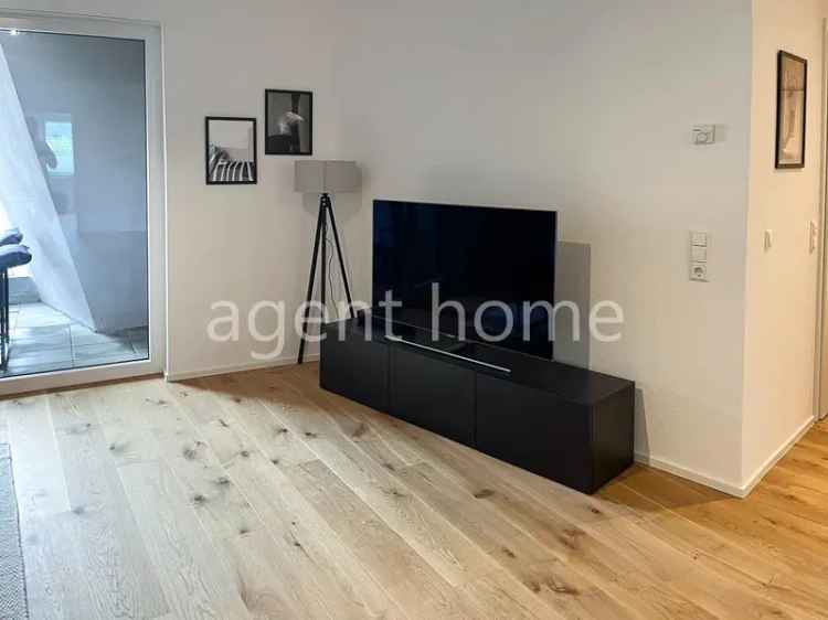 MODERN LIVING