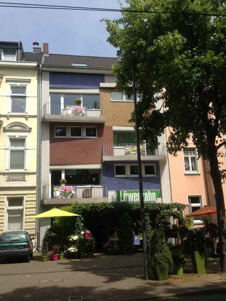 Provisionsfrei: Krefeld-Bockum Top saniertes MFH in bester Lage