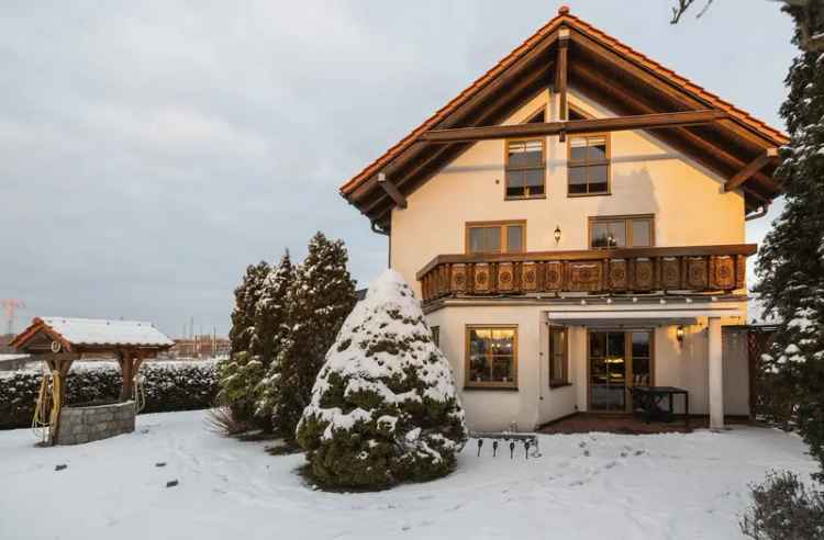 Kauf Einfamilienhaus in Dresden-Weixdorf mit großzügigem Garten und Wintergarten