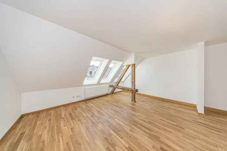 Dachgeschosswohnung Stötteritz Neu Renoviert 53qm