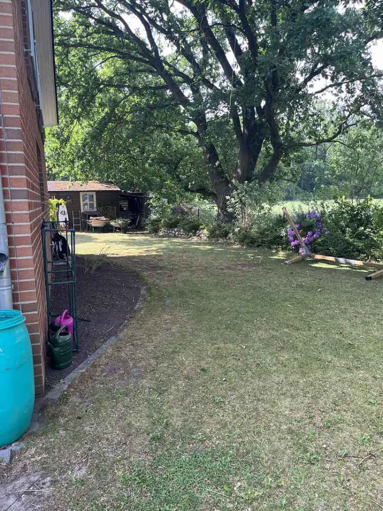 Einfamilienhaus kaufen in idyllischer Sackgassenlage mit Garten und Carport