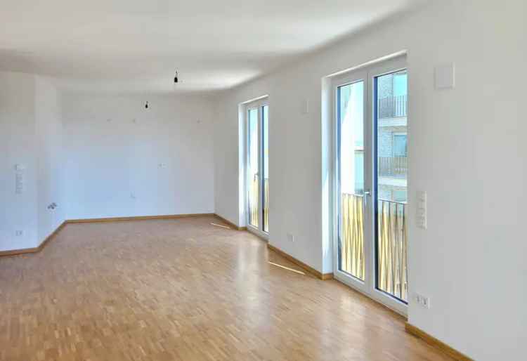 Wohnen in höchster Etage: 3-ZKB mit sonniger Loggia in Richtung Spinelli-Park