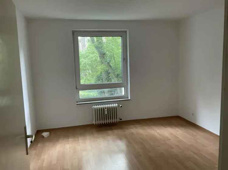 Demnächst frei! 2-Zimmer-Wohnung in Düsseldorf Garath