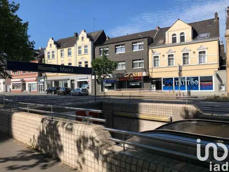 Mehrfamilienhaus in Bochum mit Geschäftsräumlichkeiten