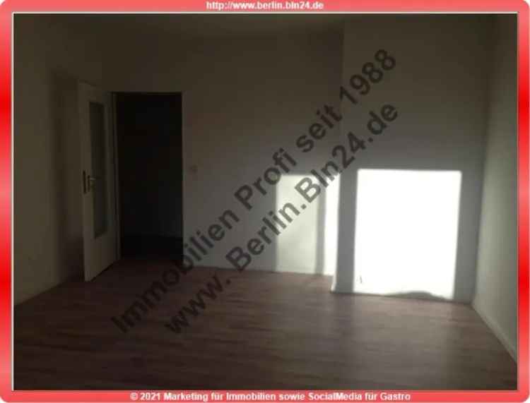 Mietwohnung in Mitte/Wedding mit Balkon und Wannenbad