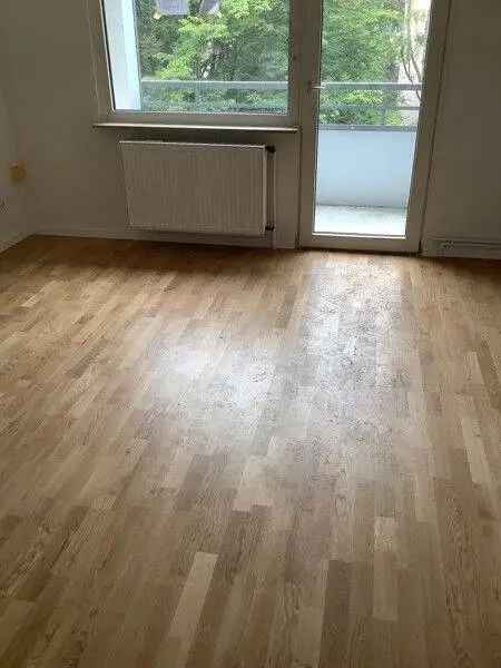 Da kommt man gern Heim: Sanierte/Renovierte 2-Zimmer-Citywohnung