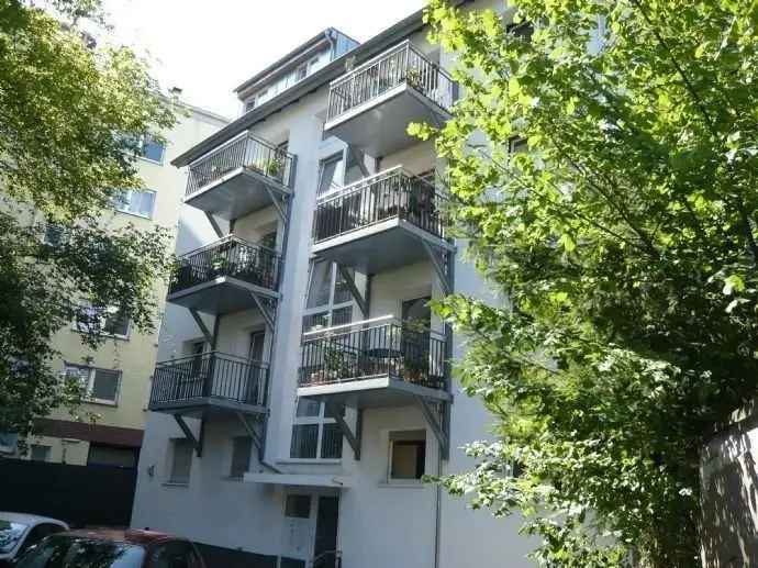 Mieten 2 Zimmer Wohnung Frankfurt mit Balkon und Loggia