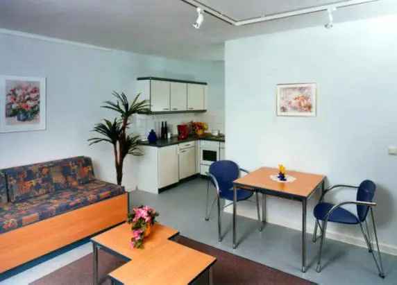 1-Zimmer-Apartment in der Anlage „Klüberstraße 27-31“ in Berlin-Steglitz-Zehlendorf