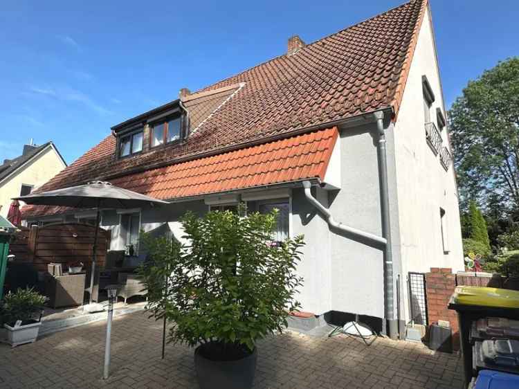 PURNHAGEN-IMMOBILIEN –  3-Zimmer-Erdgeschosswohnung mit Carport in zentraler Lage von Bremen-Aumund