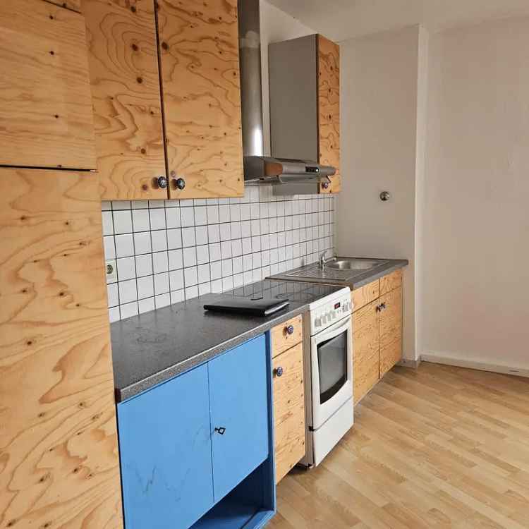 Wunderschöne, helle 2 Zimmer-Wohnung neues Bad