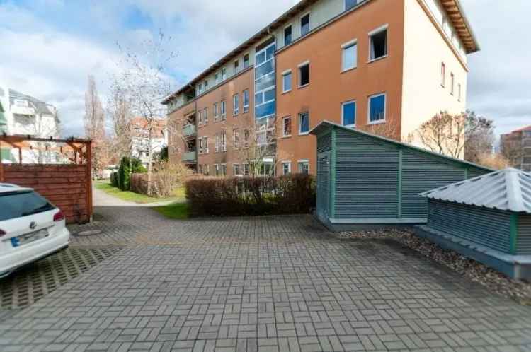 Mieten 3-Zimmer-Wohnung Dresden mit Terrasse und kleinem Gartenanteil