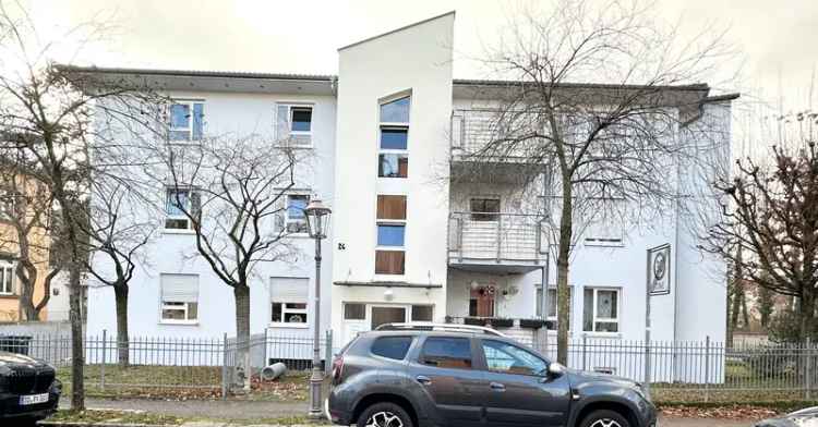 Leerstehende 2-Zimmer-Wohnung mit Balkon und Tiefgaragen-Stellplatz in Blasewitz