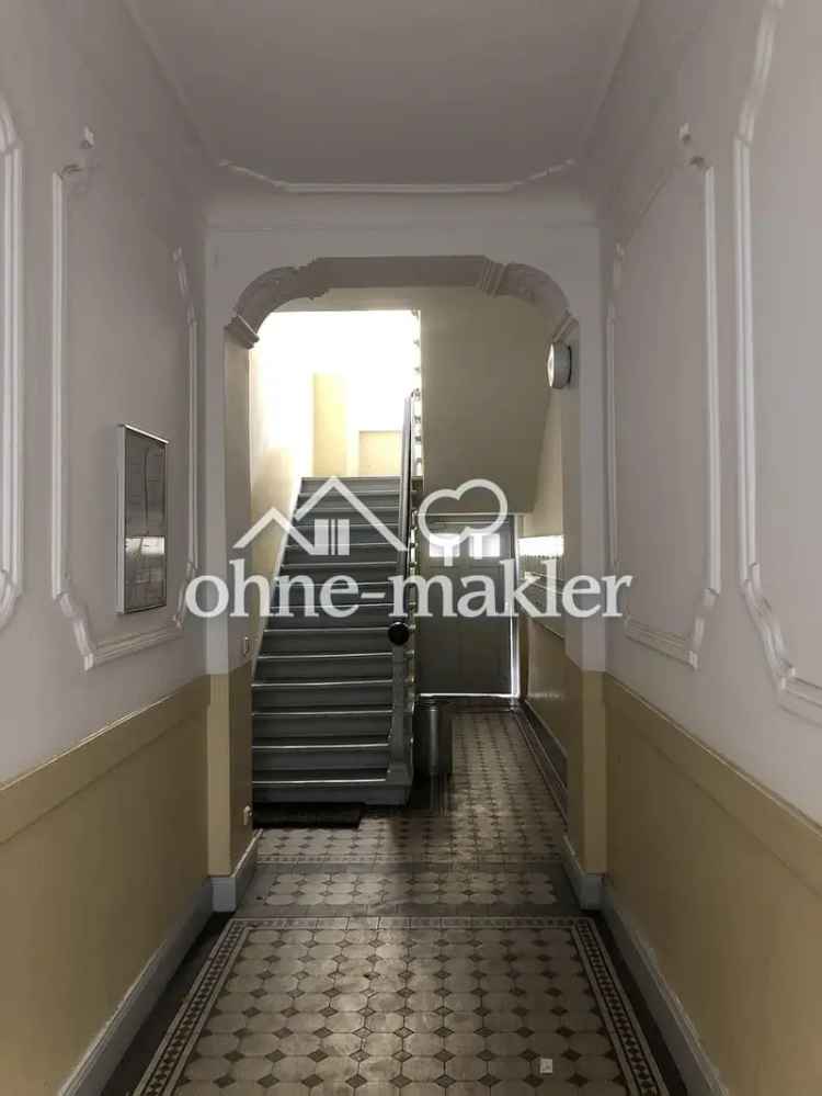 Traumhafte 2 Zimmer-Wohnung mit neuen Balkon am Tempelhofer Feld in Neukölln