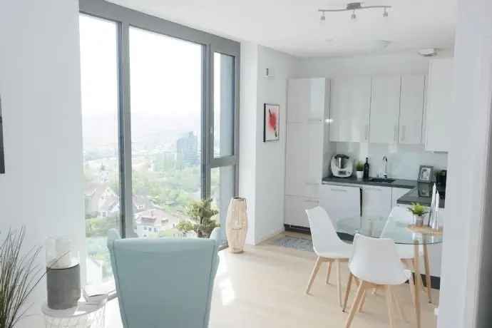 2-Zimmer-Wohnung mit atemberaubendem Ausblick in Stuttgarts höchstem Wohnhaus