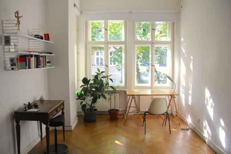 Wohnung Tausch 3 Zimmer in Neukölln Berlin mit Balkon und Altbau Flair