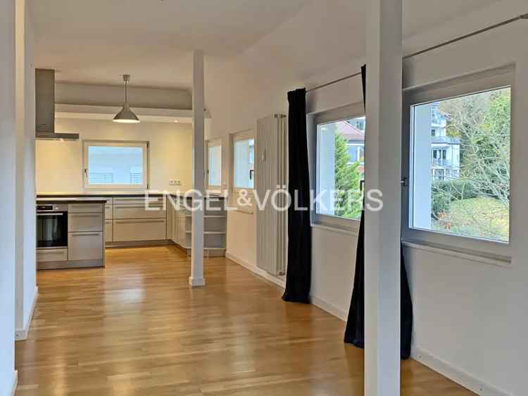 5 Zimmer Maisonettewohnung Denkmalgeschutztes Haus 2 Bäder Balkon