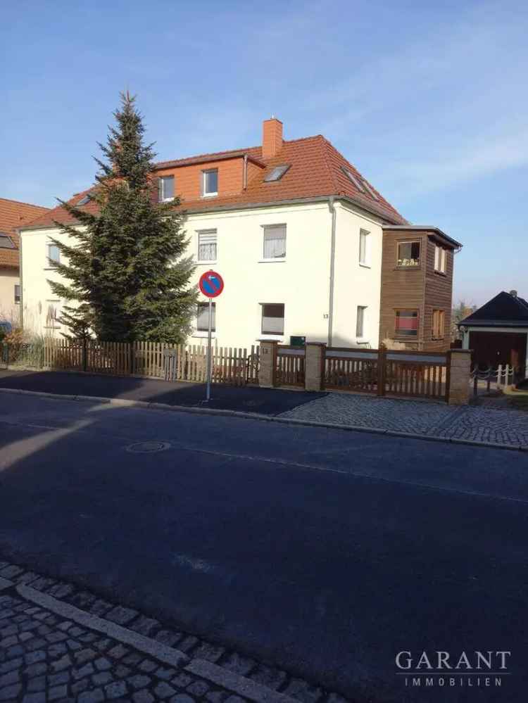 Ihr neues „Heim“- mit einem großen, schönen Garten und viel Nebengelass!
